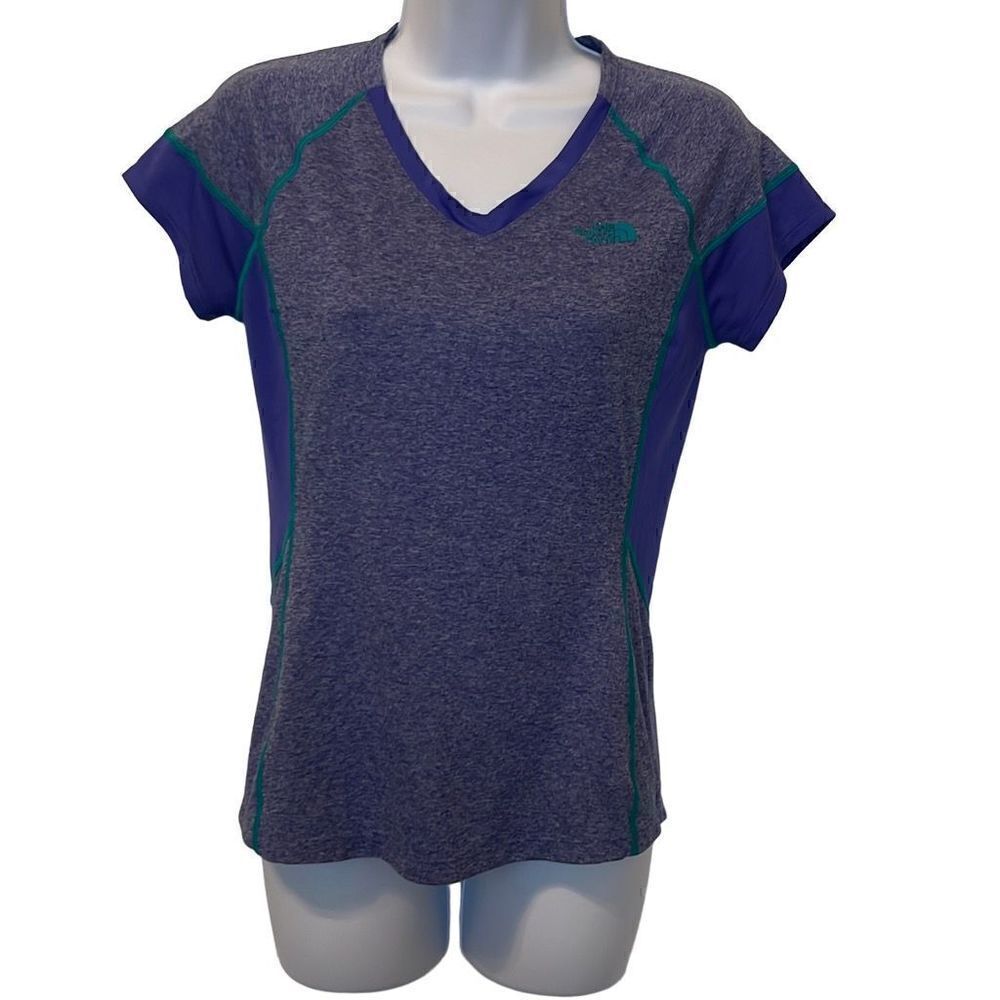 ‎The North Face EUC Purple Green Trim Flashdry Short Sleeve Shirt